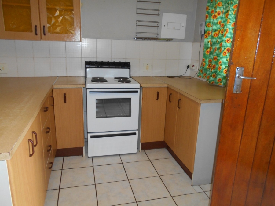 To Let 2 Bedroom Property for Rent in Valhalla Gauteng