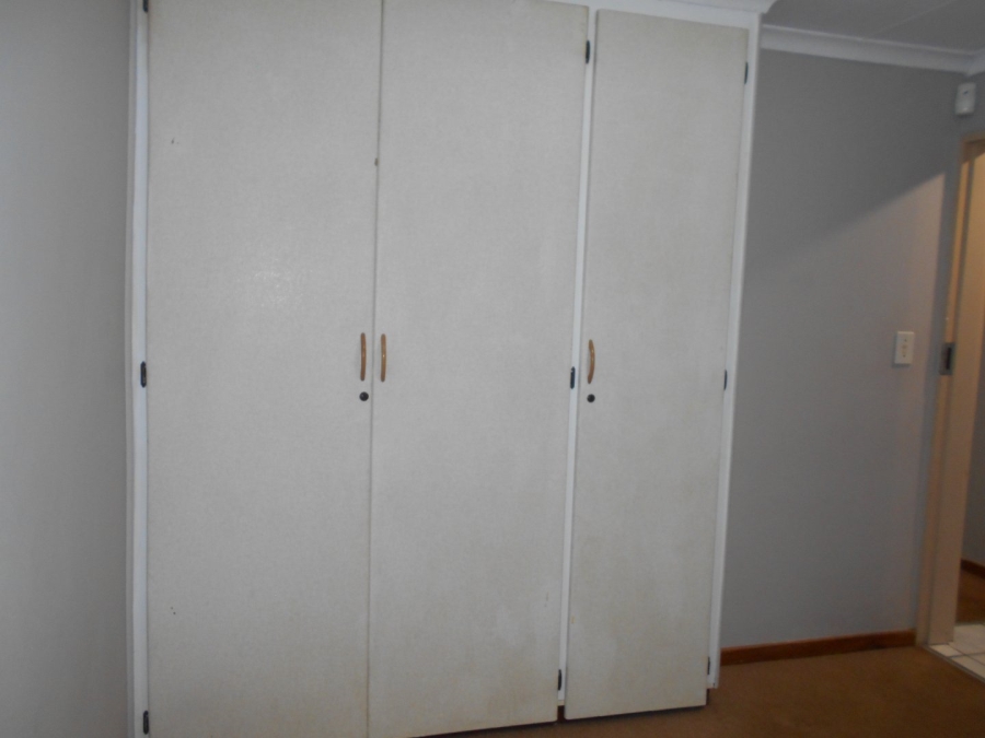 To Let 2 Bedroom Property for Rent in Valhalla Gauteng