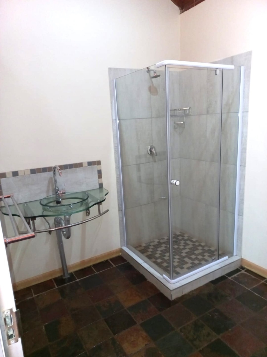 To Let 1 Bedroom Property for Rent in Heuweloord Gauteng