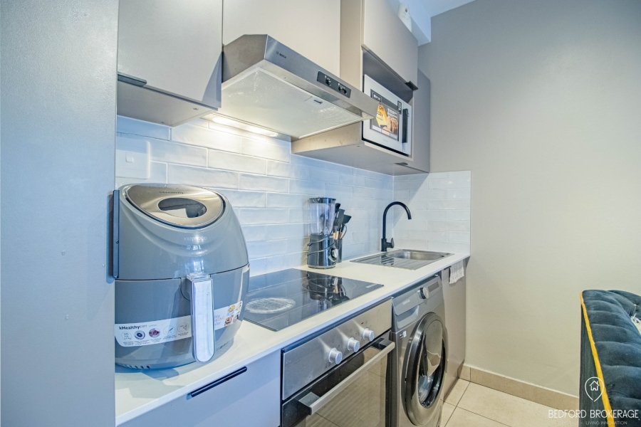To Let 1 Bedroom Property for Rent in Bedfordview Gauteng