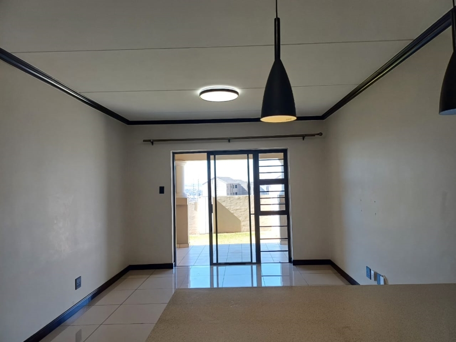 To Let 1 Bedroom Property for Rent in Blue Hills AH Gauteng