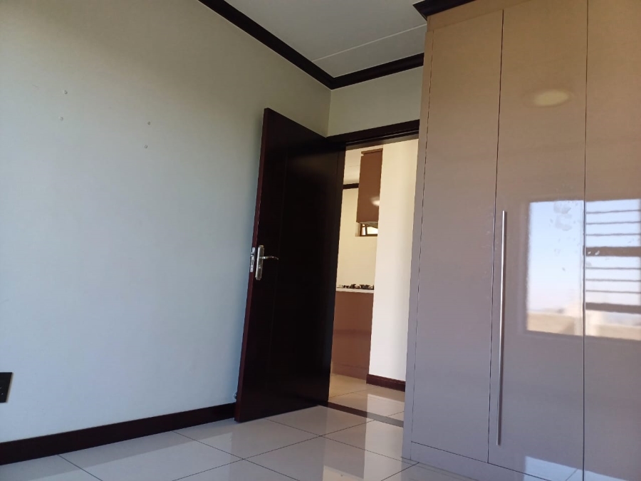 To Let 1 Bedroom Property for Rent in Blue Hills AH Gauteng