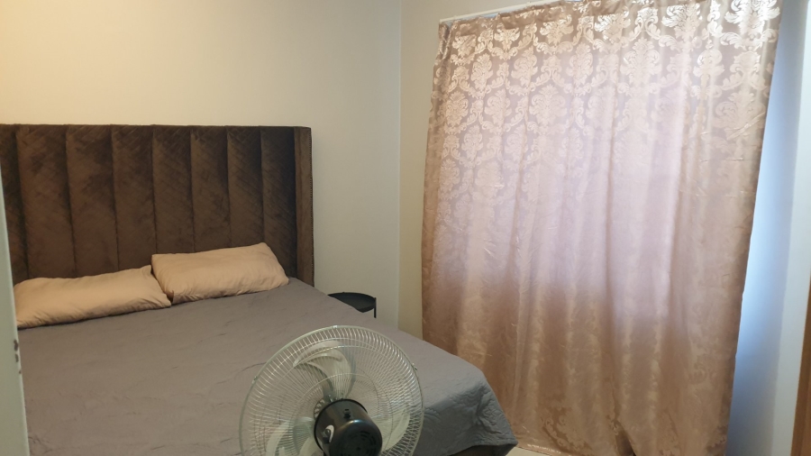 2 Bedroom Property for Sale in Monavoni Gauteng