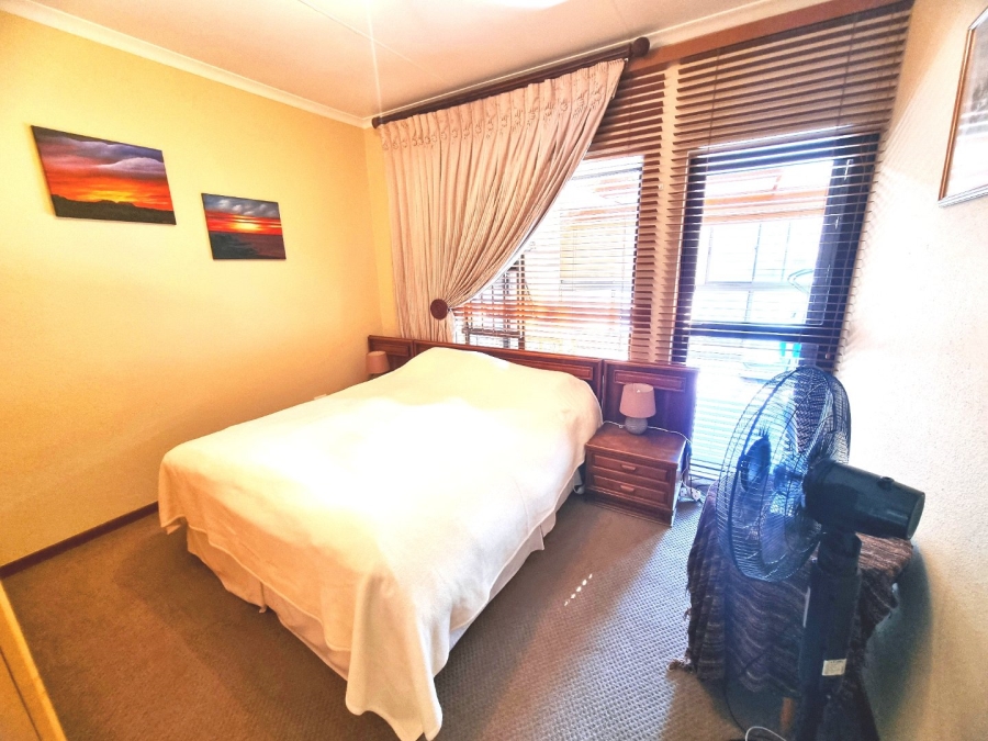 3 Bedroom Property for Sale in Meyersdal Gauteng