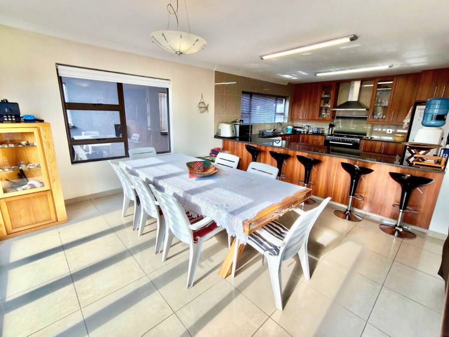 5 Bedroom Property for Sale in Misty Bay Gauteng