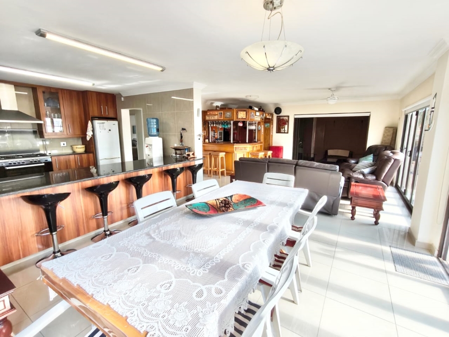 5 Bedroom Property for Sale in Misty Bay Gauteng