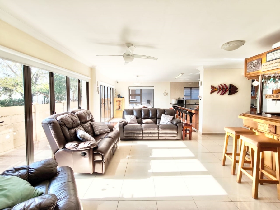 5 Bedroom Property for Sale in Misty Bay Gauteng