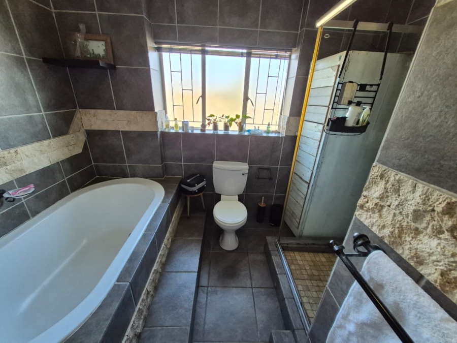 3 Bedroom Property for Sale in Lynnwood Ridge Gauteng
