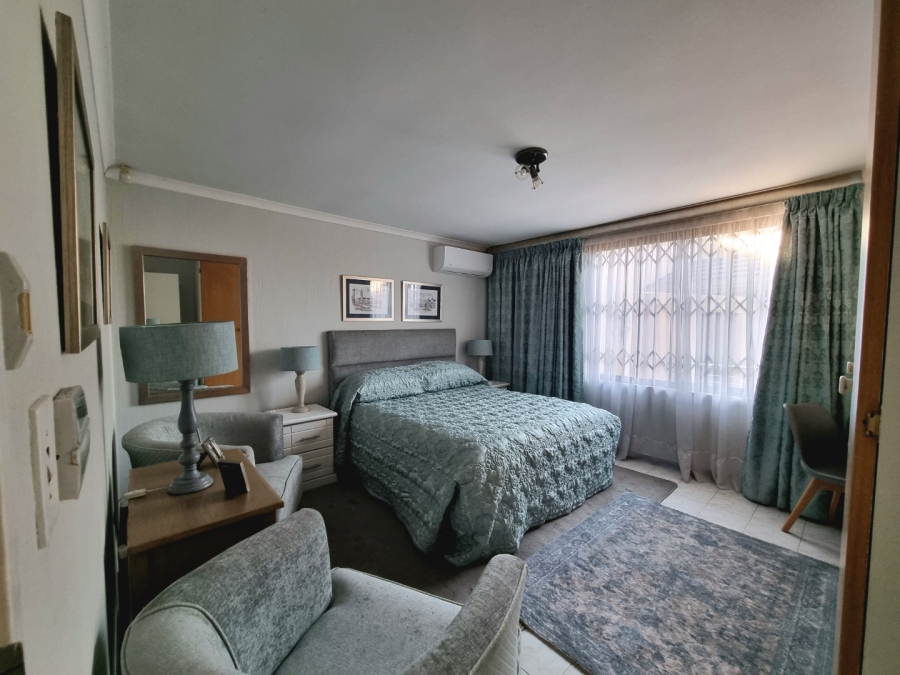 To Let 2 Bedroom Property for Rent in Bedfordview Gauteng