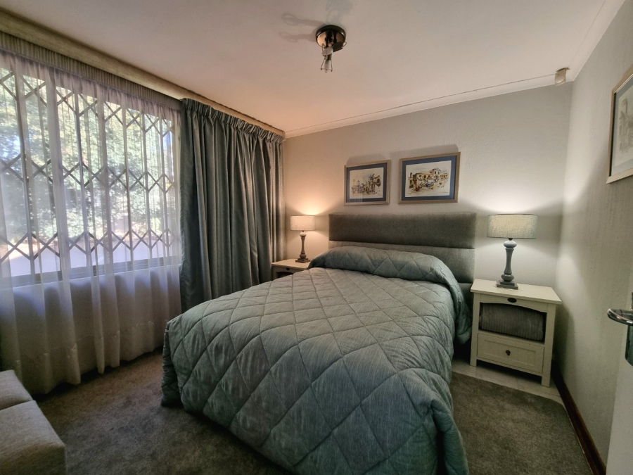 To Let 2 Bedroom Property for Rent in Bedfordview Gauteng