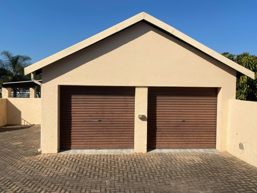 3 Bedroom Property for Sale in Northcliff Gauteng