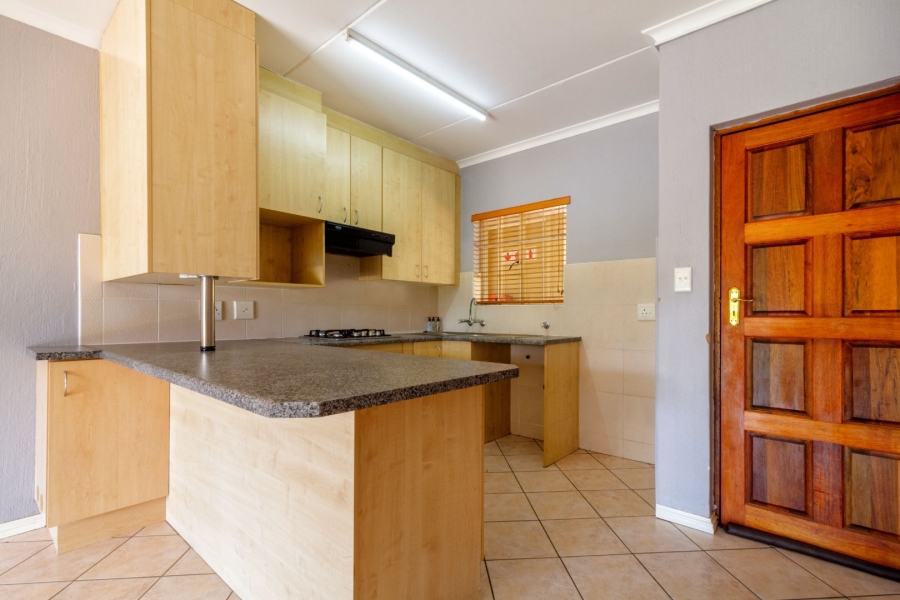 To Let 2 Bedroom Property for Rent in Northgate Gauteng