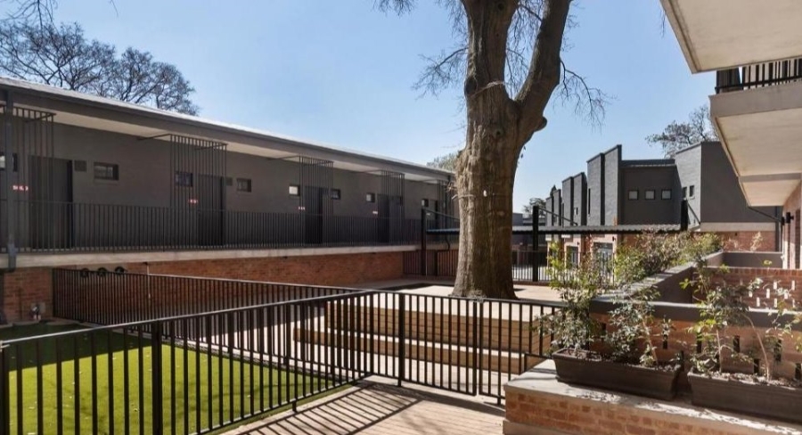 1 Bedroom Property for Sale in Hyde Park Gauteng
