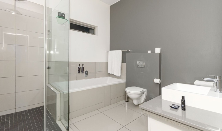 2 Bedroom Property for Sale in Rosebank Gauteng