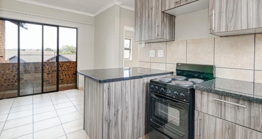 2 Bedroom Property for Sale in Comet Gauteng