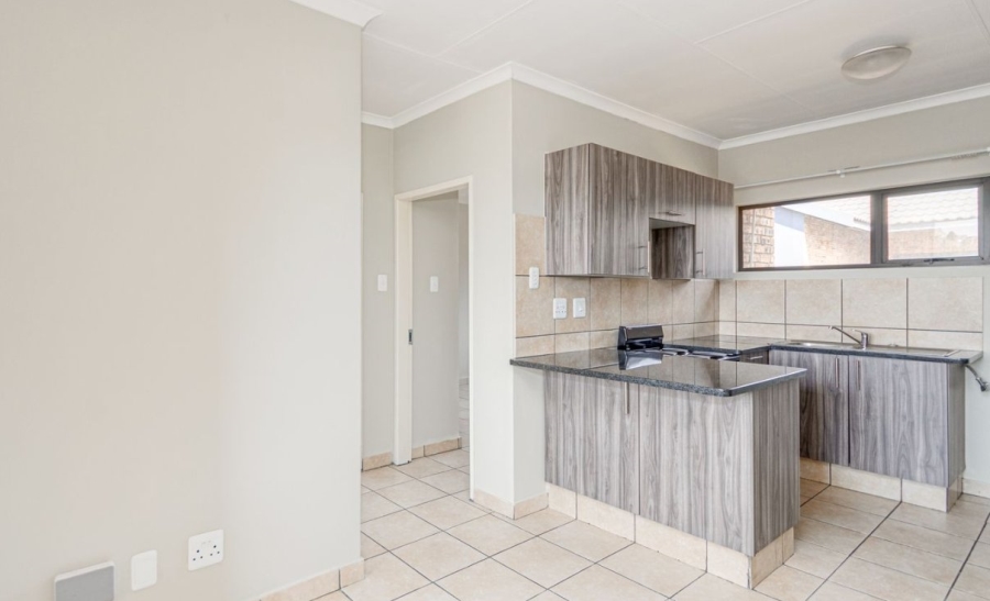 2 Bedroom Property for Sale in Comet Gauteng