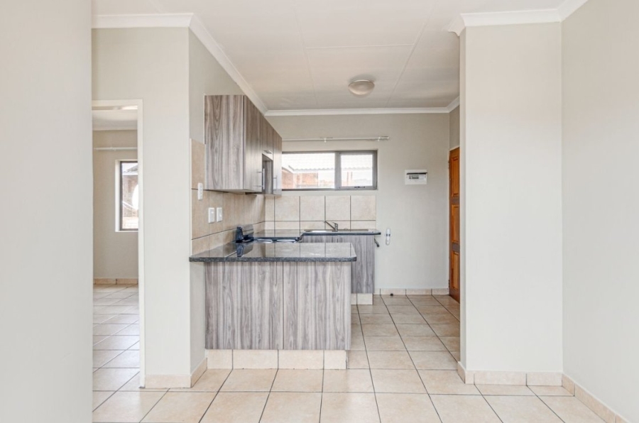 2 Bedroom Property for Sale in Comet Gauteng