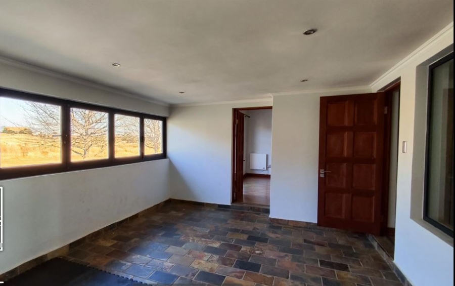 5 Bedroom Property for Sale in Glen Erasmia Gauteng