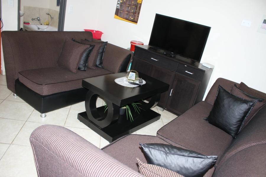 2 Bedroom Property for Sale in Jabulani Gauteng