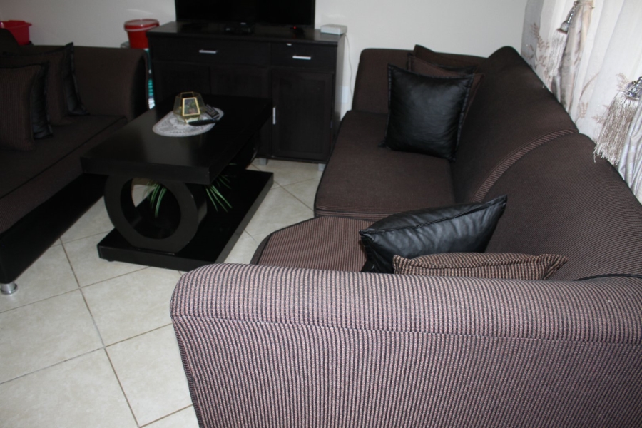2 Bedroom Property for Sale in Jabulani Gauteng