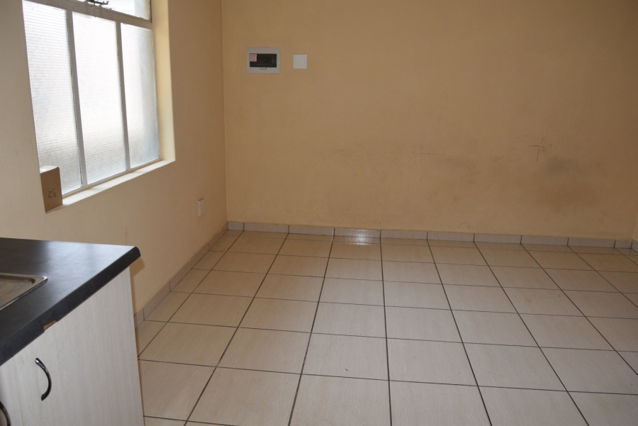2 Bedroom Property for Sale in Fleurhof Gauteng