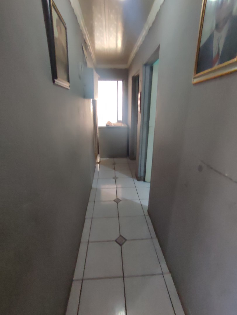 4 Bedroom Property for Sale in Etwatwa Gauteng