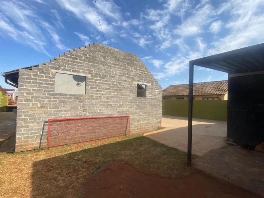 2 Bedroom Property for Sale in Vosloorus Gauteng