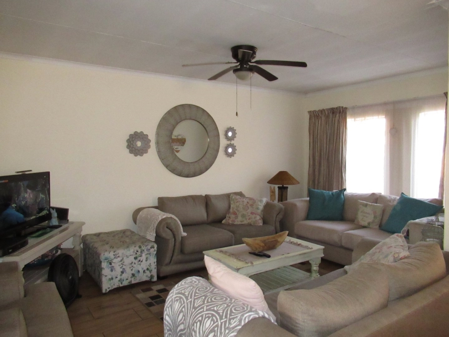 3 Bedroom Property for Sale in Erasmus Gauteng