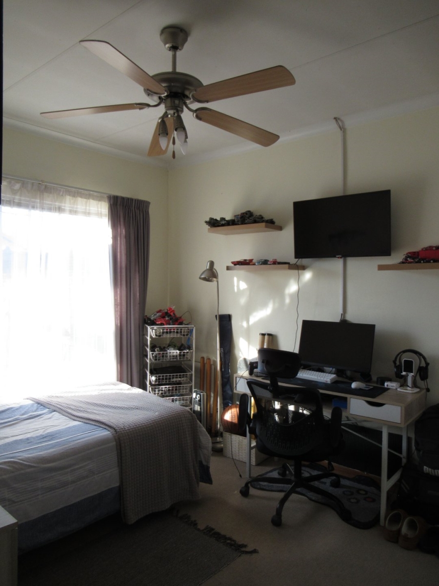 3 Bedroom Property for Sale in Erasmus Gauteng