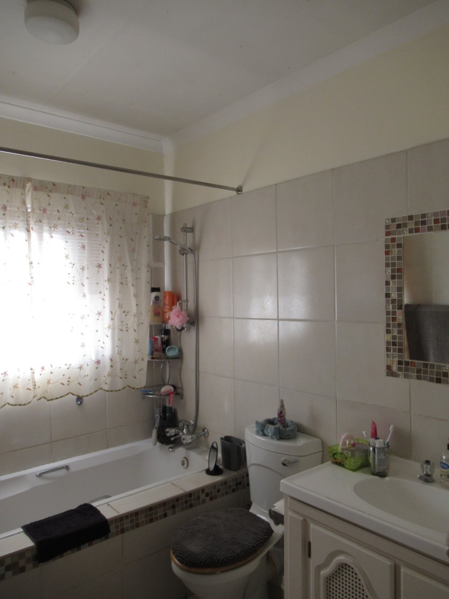 3 Bedroom Property for Sale in Erasmus Gauteng