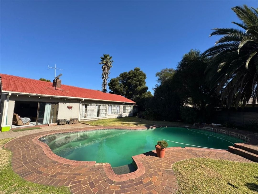 3 Bedroom Property for Sale in Freeway Park Gauteng
