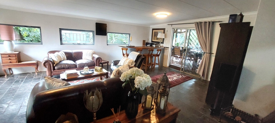 5 Bedroom Property for Sale in Raslouw Gauteng