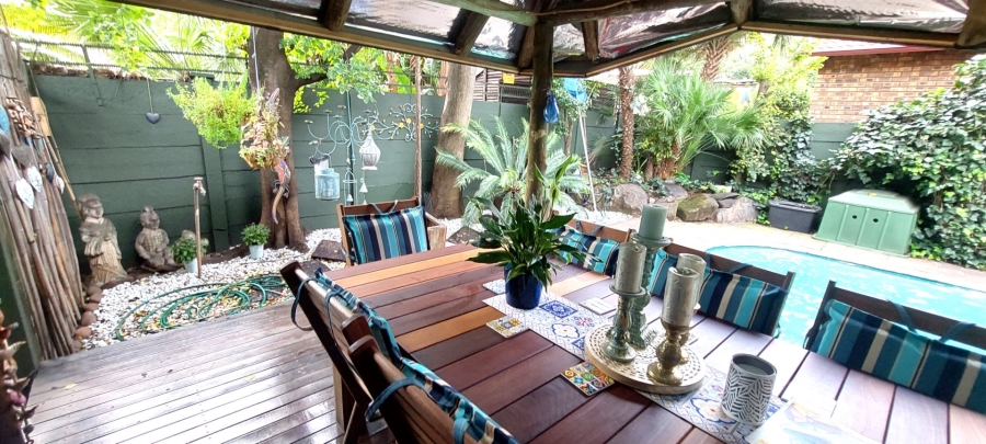 5 Bedroom Property for Sale in Raslouw Gauteng