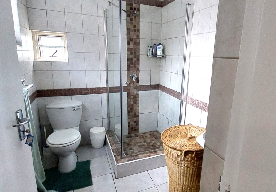 5 Bedroom Property for Sale in Raslouw Gauteng