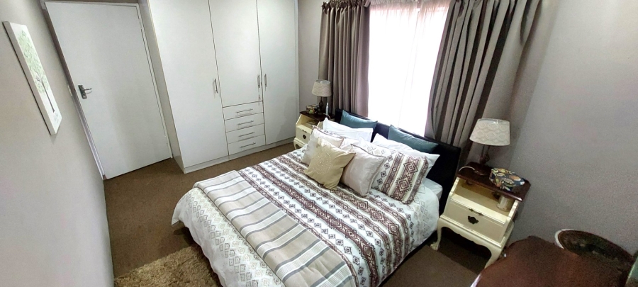 5 Bedroom Property for Sale in Raslouw Gauteng