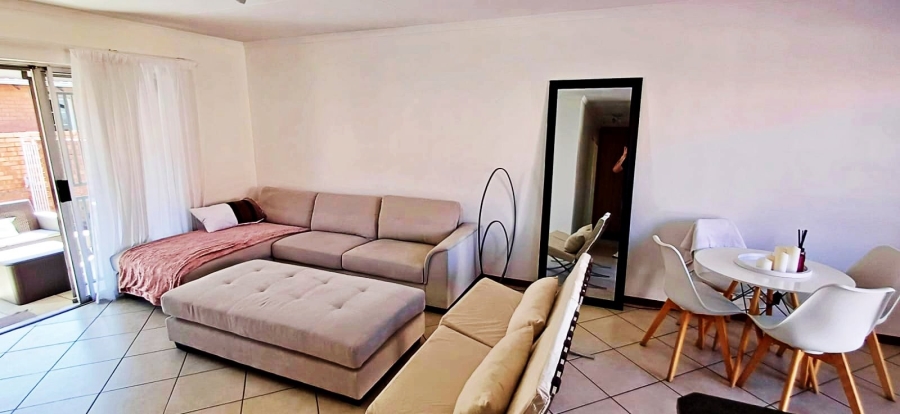 2 Bedroom Property for Sale in Monavoni Gauteng