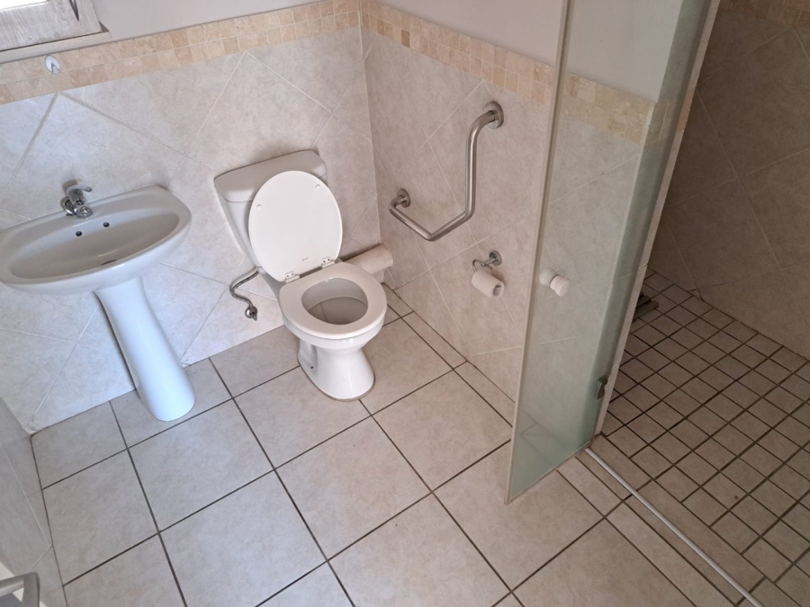 1 Bedroom Property for Sale in Montana Tuine Gauteng