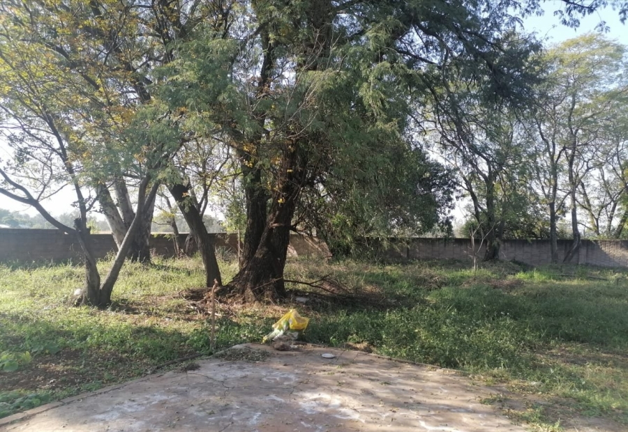 4 Bedroom Property for Sale in Honingneskrans Ah Gauteng