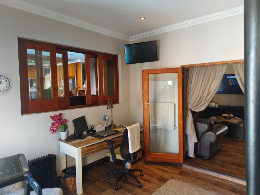 3 Bedroom Property for Sale in Dayanglen Gauteng