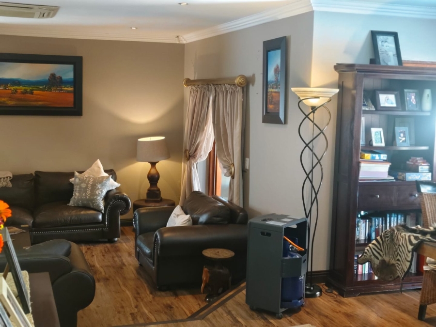 3 Bedroom Property for Sale in Dayanglen Gauteng