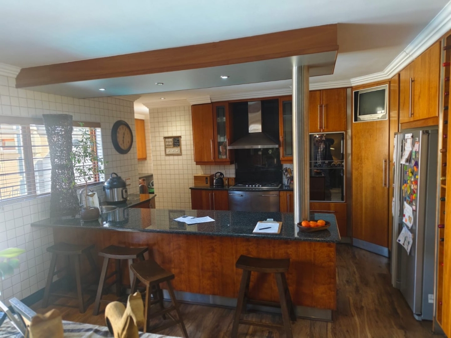 3 Bedroom Property for Sale in Dayanglen Gauteng