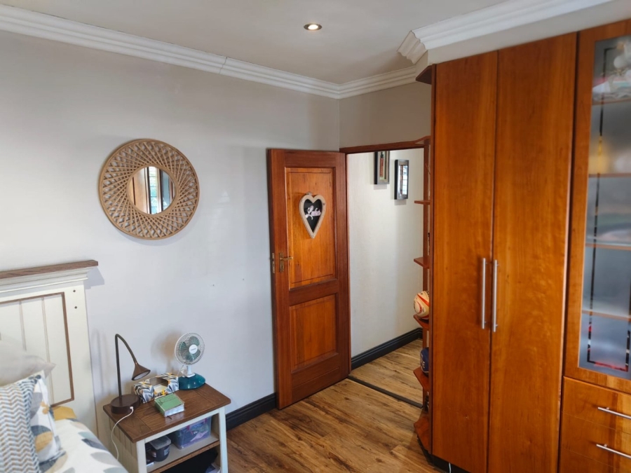 3 Bedroom Property for Sale in Dayanglen Gauteng