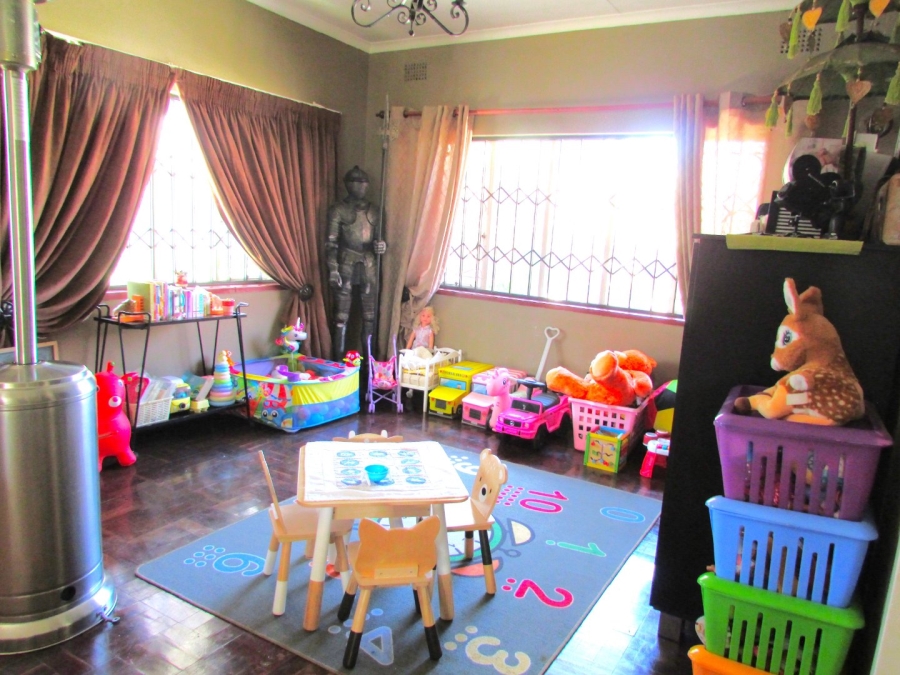 4 Bedroom Property for Sale in Vanderbijlpark SW 1 Gauteng