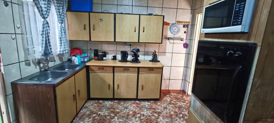3 Bedroom Property for Sale in Vanderbijlpark CW 2 Gauteng