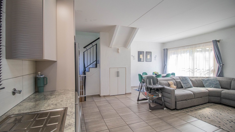 2 Bedroom Property for Sale in Aloe Place Gauteng