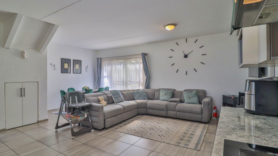 2 Bedroom Property for Sale in Aloe Place Gauteng