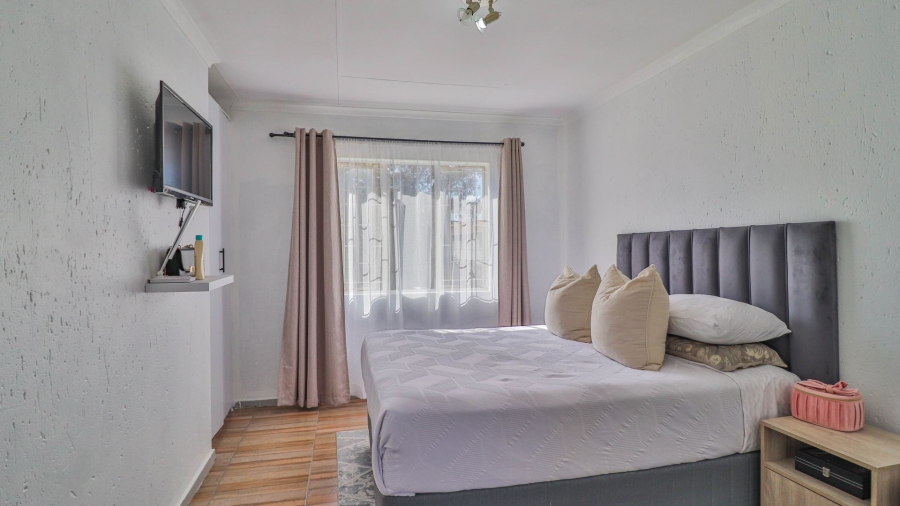 2 Bedroom Property for Sale in Aloe Place Gauteng