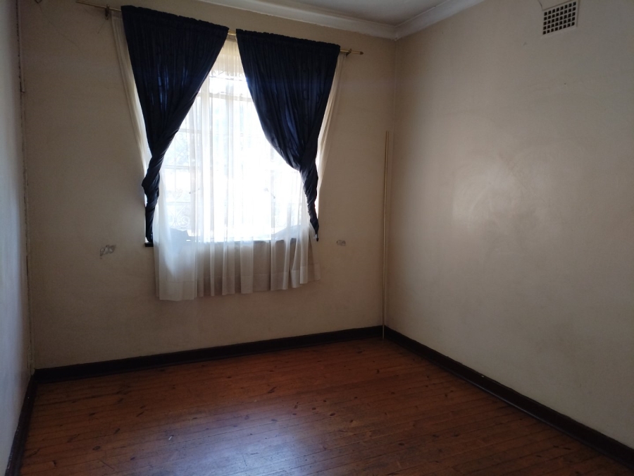 To Let 3 Bedroom Property for Rent in Casseldale Gauteng
