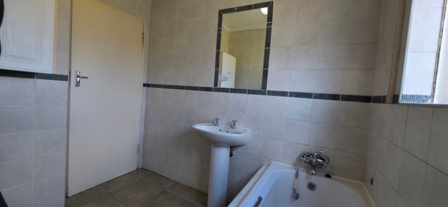 4 Bedroom Property for Sale in Castleview Gauteng