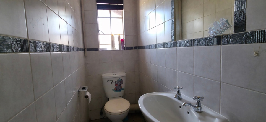 4 Bedroom Property for Sale in Castleview Gauteng